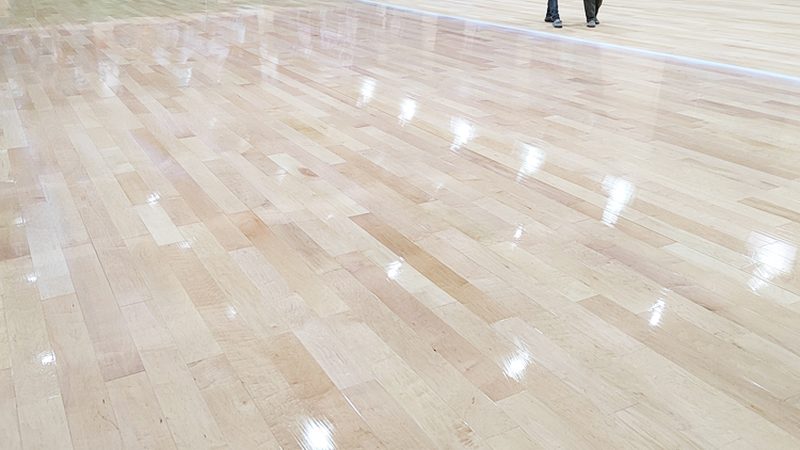 揭秘原木门代加工：厂家选择与工艺解析